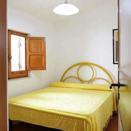 Villa Between Sea And Pine Forest San Cataldo (Apulia)